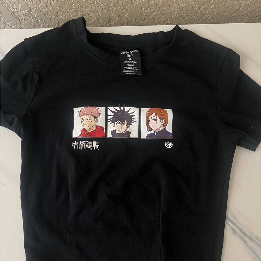 Black Anime crop T-Shirt